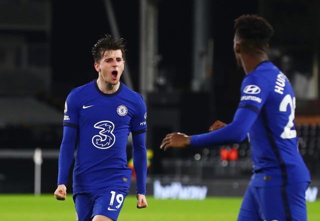 大分三神vs千叶市原首发：鲇川峻先发，卡里尼奥斯在列